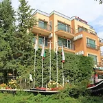 Penzion Brigantina 3*