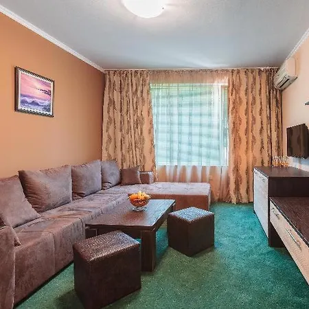 Brigantina Guest house