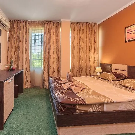Affittacamere Brigantina Sunny Beach