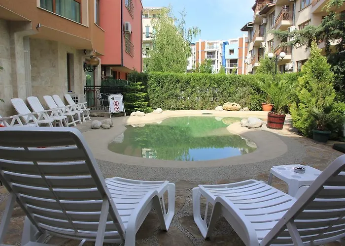 Guest house Brigantina 3*