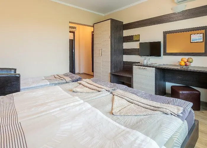 Guest house Brigantina 3*