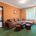Brigantina 3*
