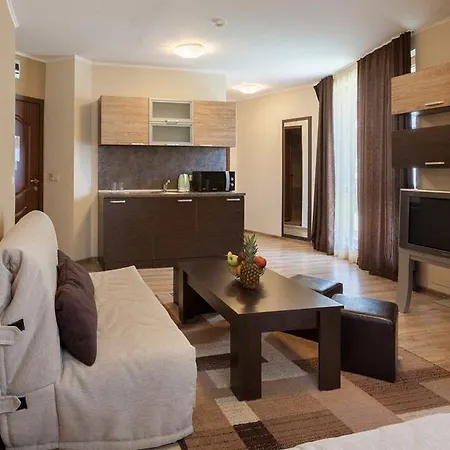 بيت ضيافة Brigantina 3*