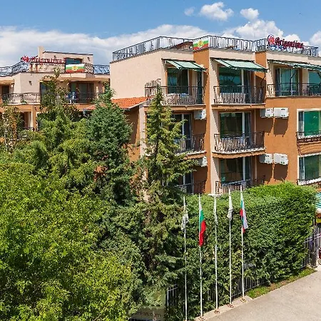 بيت ضيافة Brigantina 3*