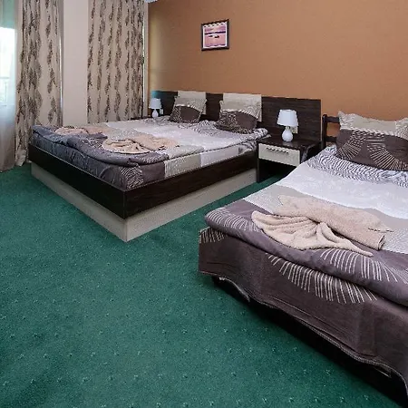 Brigantina 3* نيسيبار